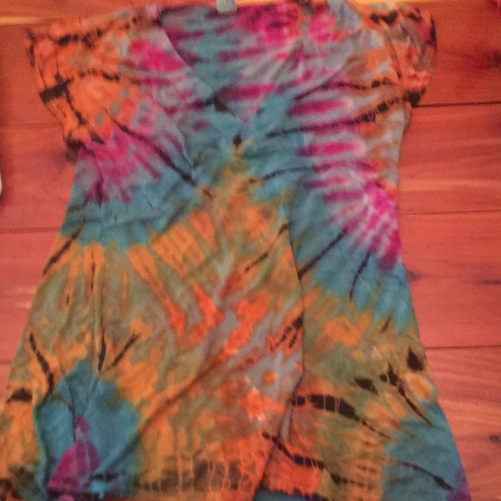 Kathmandu Imports Tie-dye blouse